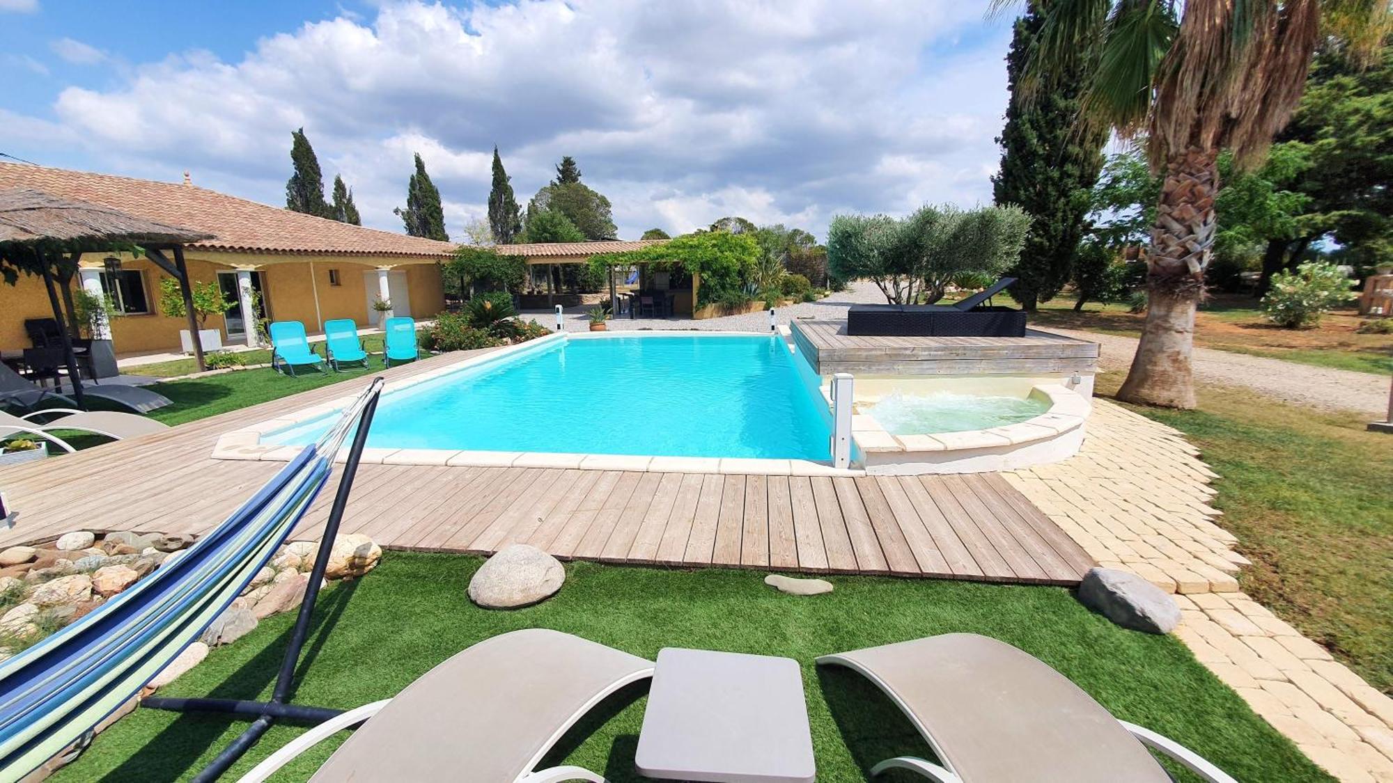 Villa Spacieuse A Beziers Avec Piscine Privee Et Jacuzzi Kültér fotó